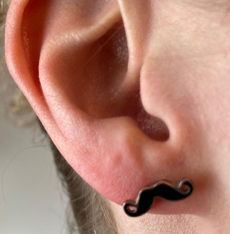 earring